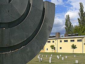 Terezin – Theresienstadt - Jüdischer Friedhof - Private Exkursion ab Prag