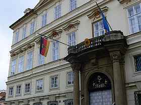 Deutsche Botschaft Prag  Lobkowitz-Palais Kleinseite