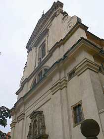Das Karmeliter - Kloster des Prager Jesuskindes 