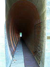Tunnel durch die Pulverbrücke - Prager Burg