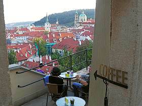 Kaffeehäuser und Kaffee in Prag