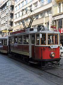 Private Stadtrundfahrt auf Deutsch mit historischer Straßenbahn in Prag